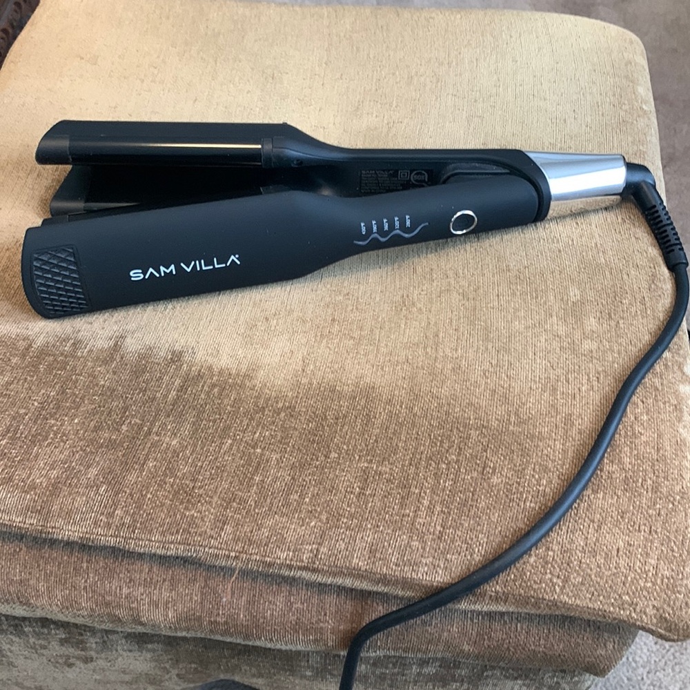 Sam Villa Deep Waver